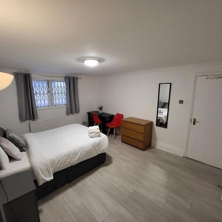 Cosy Apartment By Clapham South Underground! London Exteriör bild