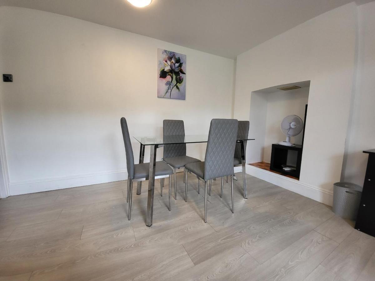 Cosy Apartment By Clapham South Underground! London Exteriör bild